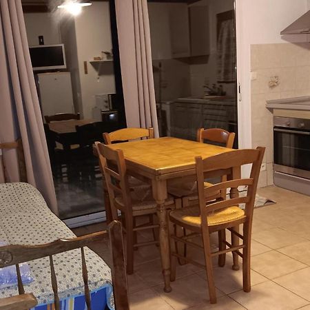 Gite La Lanterne Transition Ecologique Avec Borne De Recharge 7Kw Site Sous Video Protection Nalzen Buitenkant foto