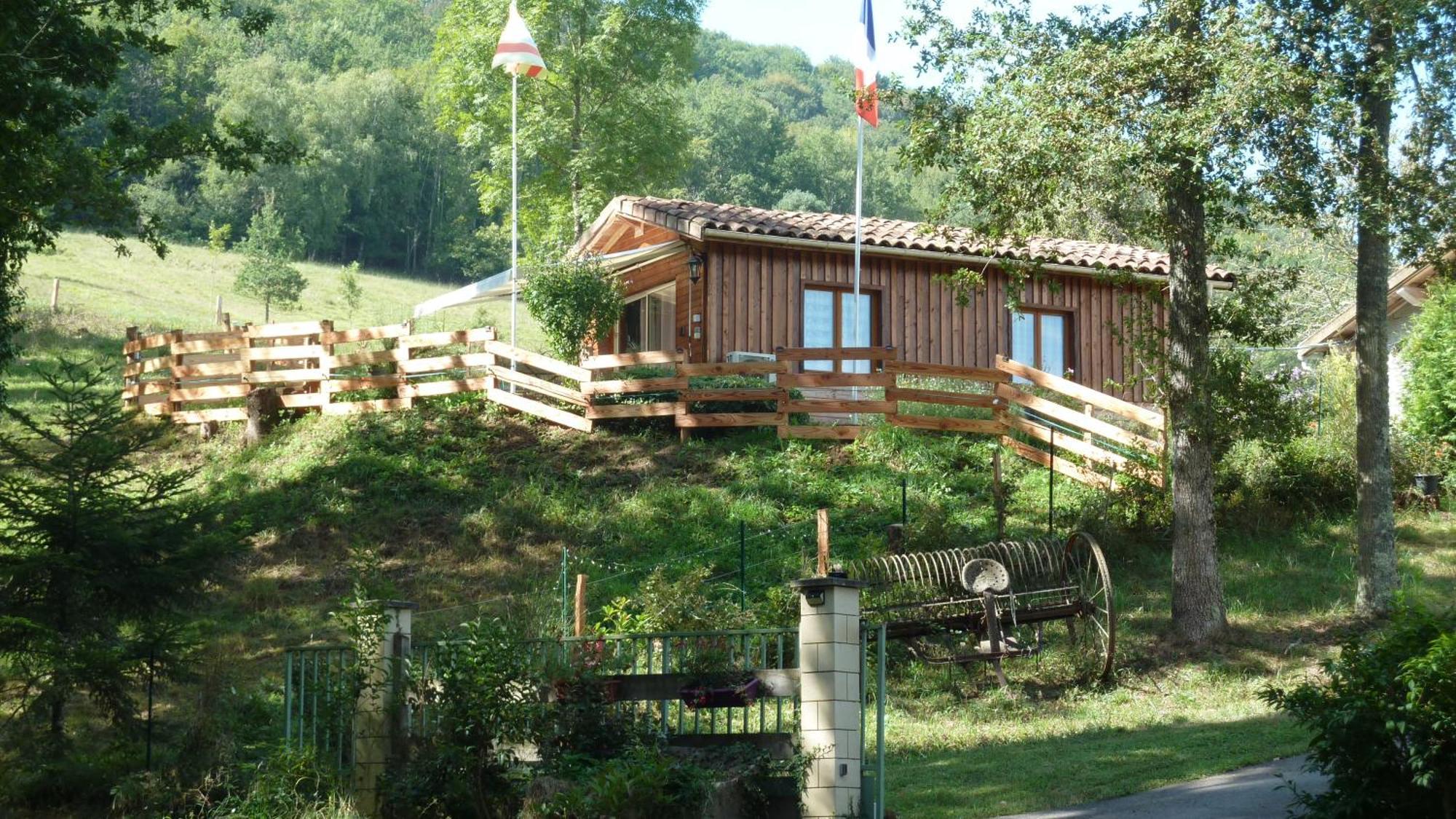 Gite La Lanterne Transition Ecologique Avec Borne De Recharge 7Kw Site Sous Video Protection Nalzen Buitenkant foto